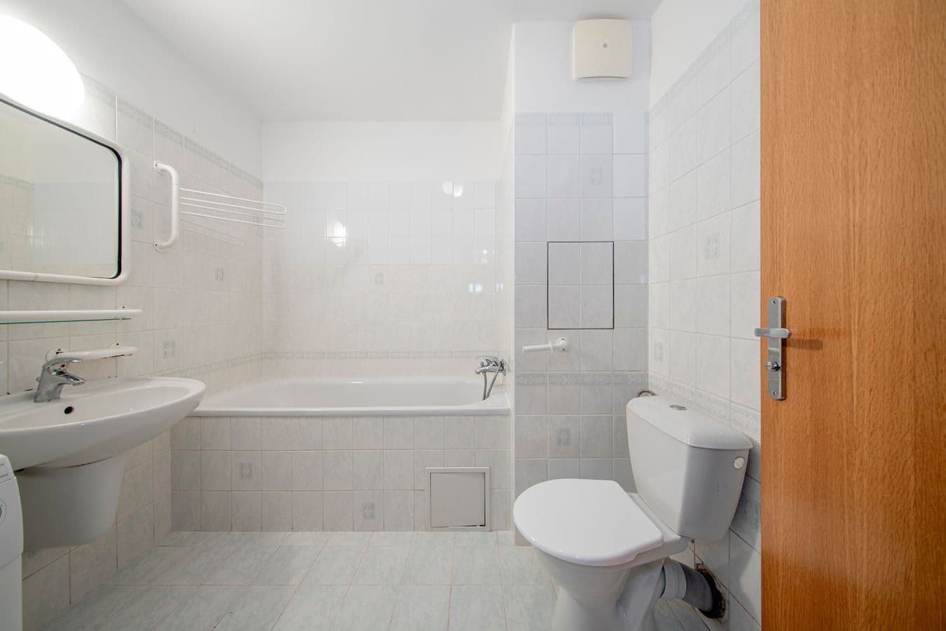 Pronájem bytu 1+kk 35 m², Počernická, Praha, Praha Pronájem bytu 1+kk 35 m², Počernická, Praha, Praha