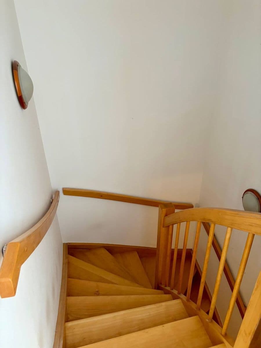 Pronájem bytu Garsoniéra 22 m², K Zahrádkám, Praha, Praha Pronájem bytu Garsoniéra 22 m², K Zahrádkám, Praha, Praha