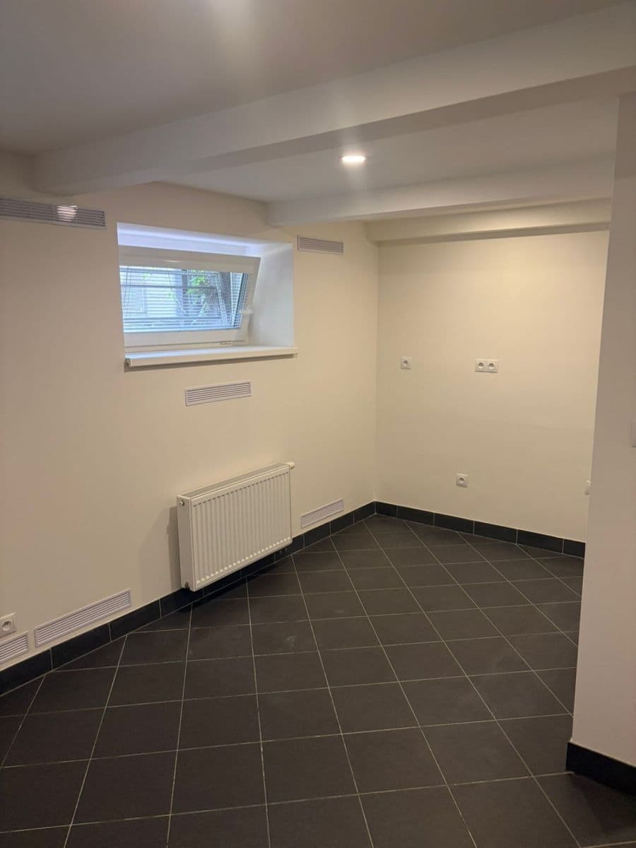 Pronájem nebytového prostoru 17 m², U Mlýna, Praha, Praha Pronájem nebytového prostoru 17 m², U Mlýna, Praha, Praha