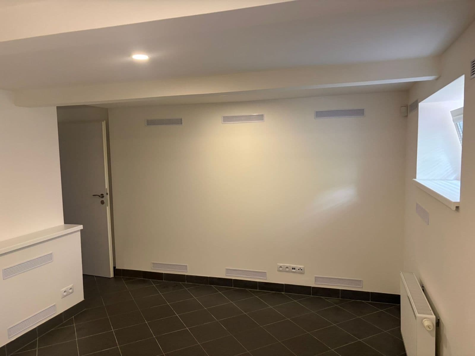 Pronájem nebytového prostoru 17 m², U Mlýna, Praha, Praha Pronájem nebytového prostoru 17 m², U Mlýna, Praha, Praha