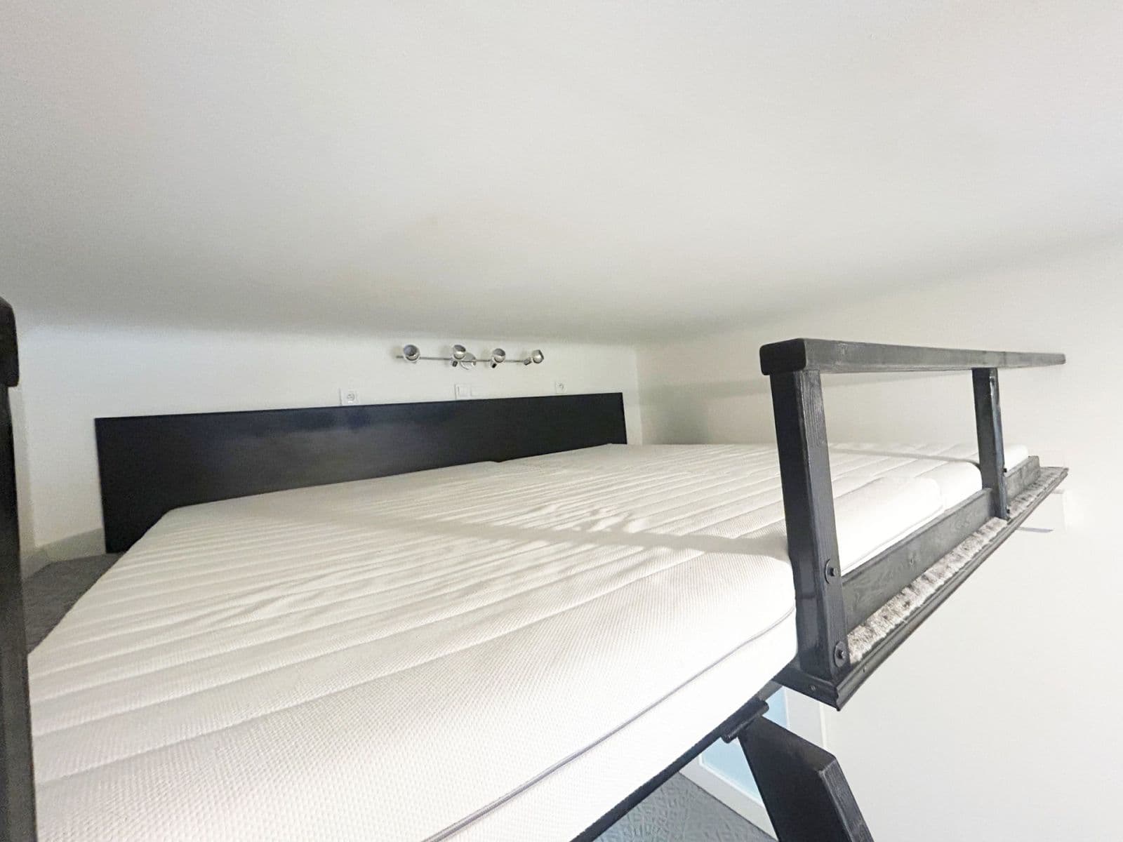 Pronájem bytu 2+kk 45 m², Stroupežnického, Praha, Praha Pronájem bytu 2+kk 45 m², Stroupežnického, Praha, Praha