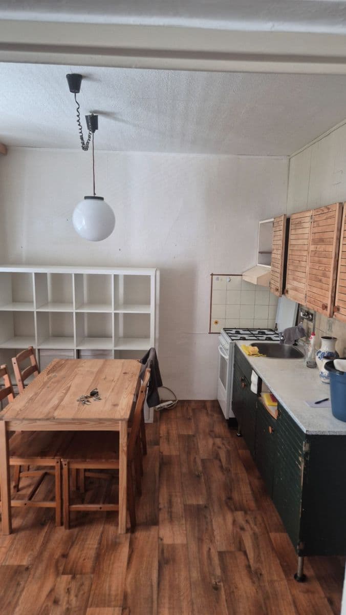Pronájem bytu 2+1 50 m², Záhřebská, Brno, Jihomoravský kraj Pronájem bytu 2+1 50 m², Záhřebská, Brno, Jihomoravský kraj