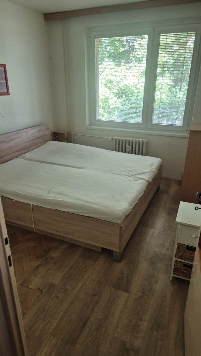 Pronájem bytu 2+1 50 m², Záhřebská, Brno, Jihomoravský kraj Pronájem bytu 2+1 50 m², Záhřebská, Brno, Jihomoravský kraj