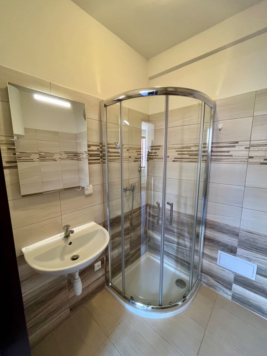 Pronájem bytu 2+kk 35 m², Kalouskova, Rousínov, Jihomoravský kraj Pronájem bytu 2+kk 35 m², Kalouskova, Rousínov, Jihomoravský kraj