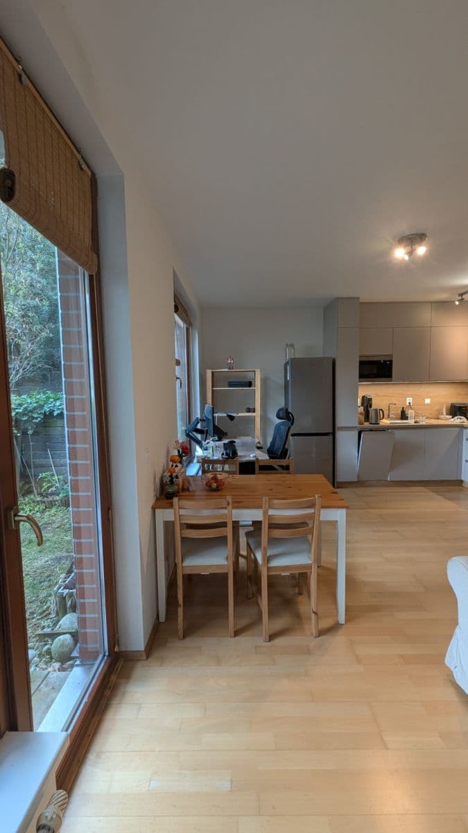 Pronájem bytu 2+kk 43 m², Pod Kavalírkou, Praha, Praha Pronájem bytu 2+kk 43 m², Pod Kavalírkou, Praha, Praha