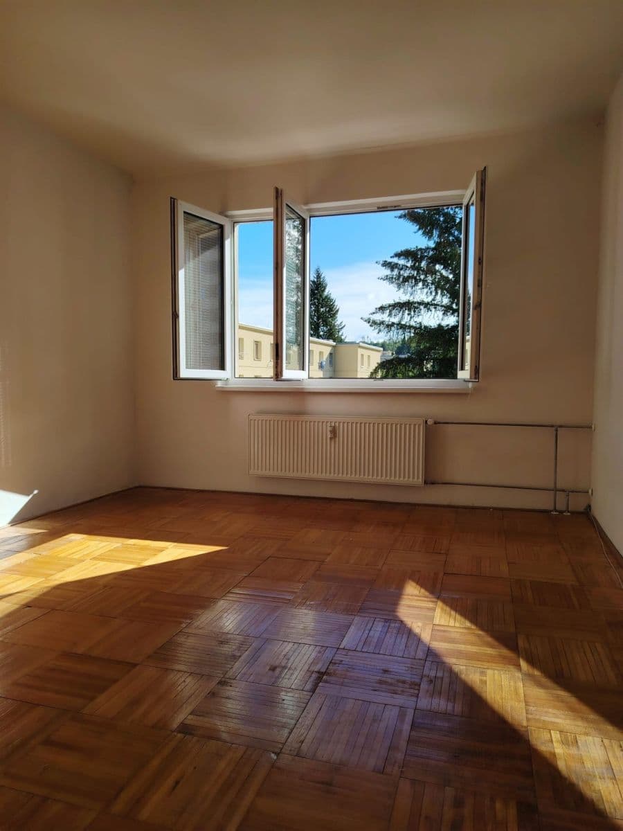 Prodej bytu 2+1 67 m², Padělky VI, Zlín, Zlínský kraj Prodej bytu 2+1 67 m², Padělky VI, Zlín, Zlínský kraj