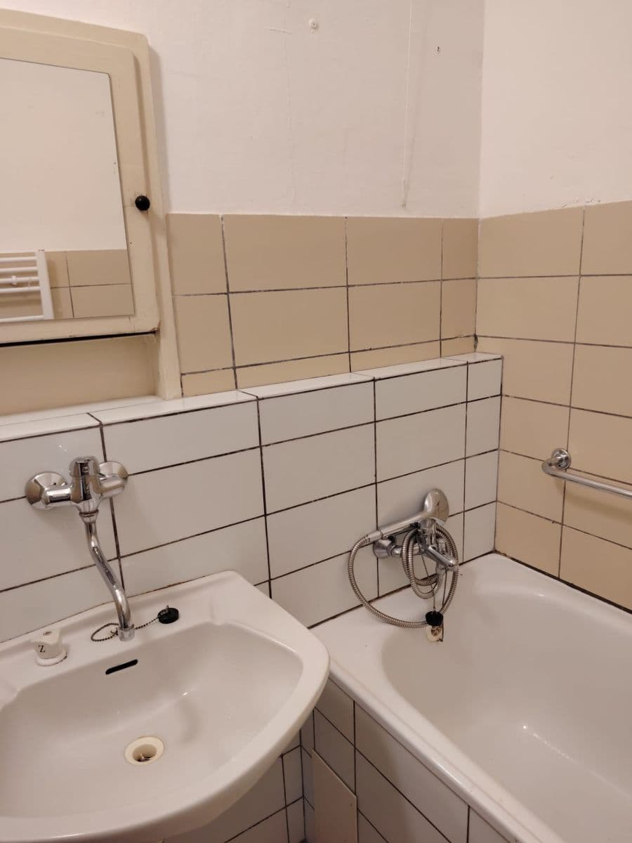 Prodej bytu 2+1 67 m², Padělky VI, Zlín, Zlínský kraj Prodej bytu 2+1 67 m², Padělky VI, Zlín, Zlínský kraj