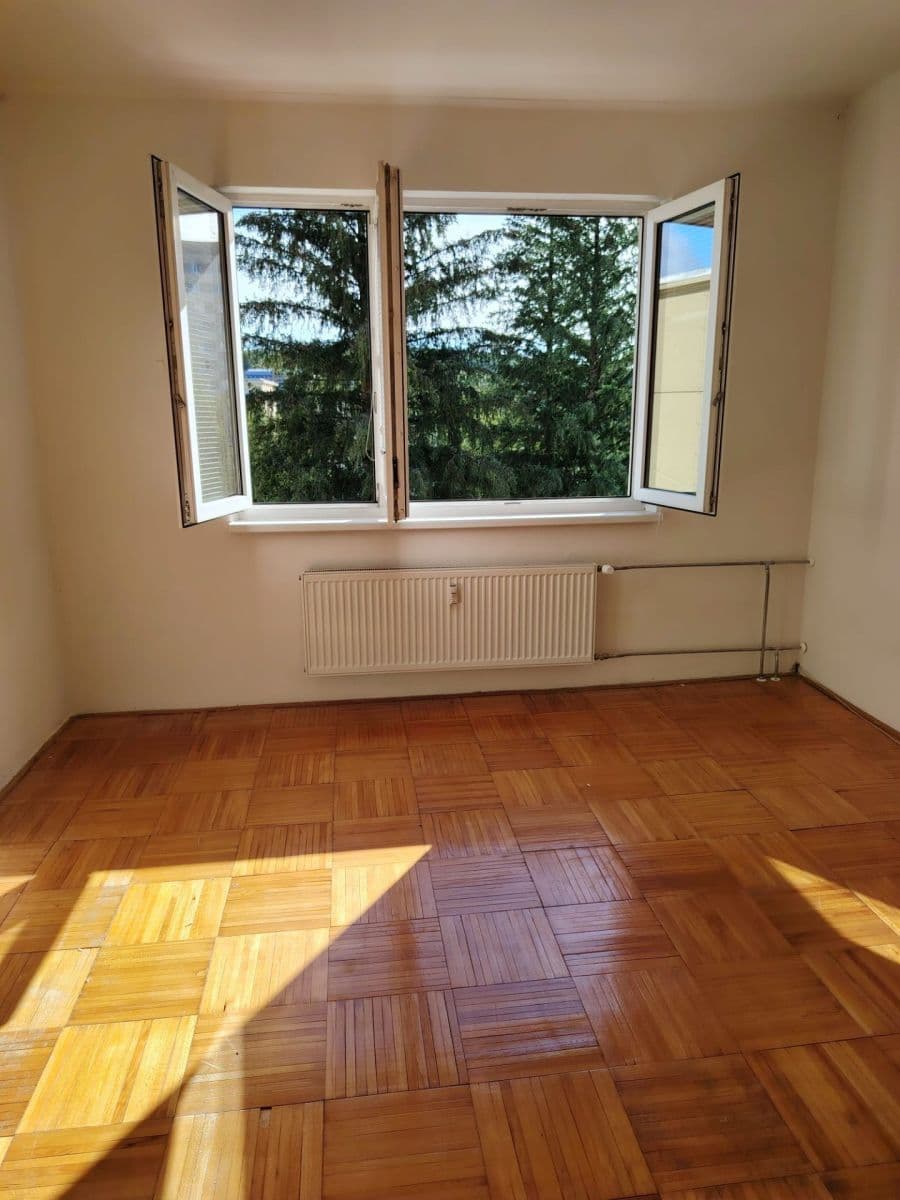 Prodej bytu 2+1 67 m², Padělky VI, Zlín, Zlínský kraj Prodej bytu 2+1 67 m², Padělky VI, Zlín, Zlínský kraj