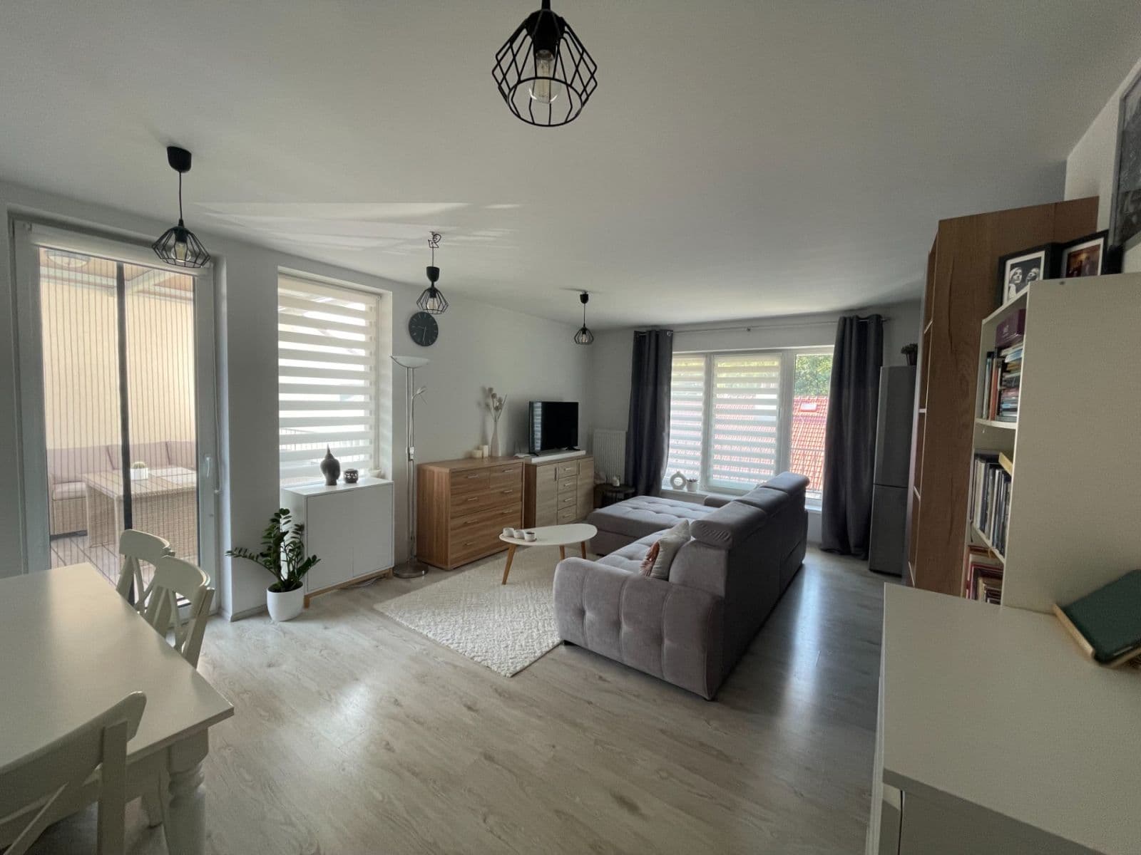 Pronájem bytu 3+kk 69 m², Vrbová, Kunice, Středočeský kraj Pronájem bytu 3+kk 69 m², Vrbová, Kunice, Středočeský kraj
