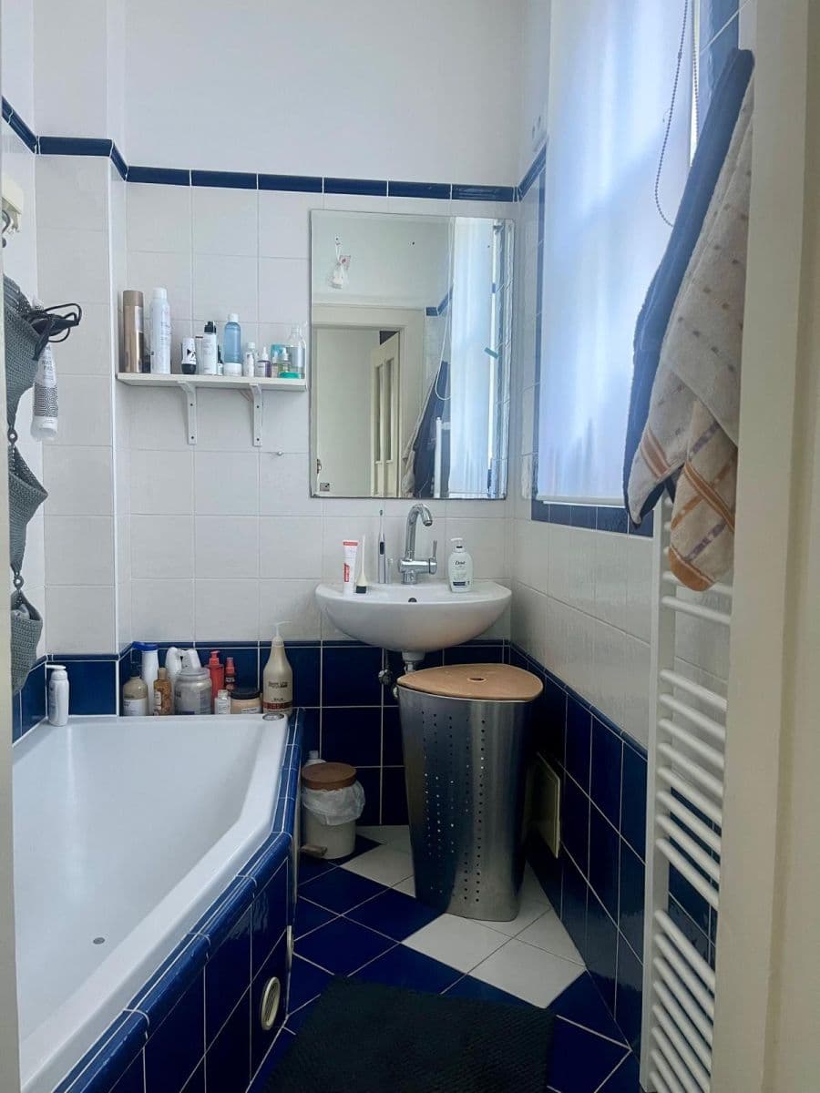 Pronájem bytu 2+kk 45 m², Mezivrší, Praha, Praha Pronájem bytu 2+kk 45 m², Mezivrší, Praha, Praha