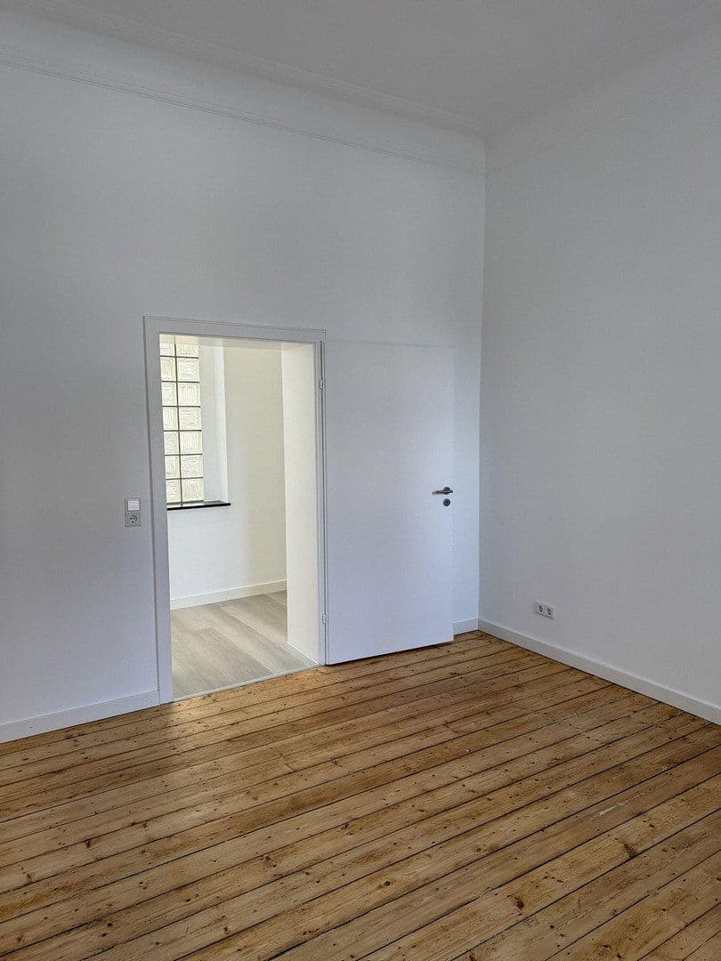 Pronájem bytu 3+1 80 m², Maternusstraße 39, Köln, Severní Porýní-Vestfálsko Pronájem bytu 3+1 80 m², Maternusstraße 39, Köln, Severní Porýní-Vestfálsko