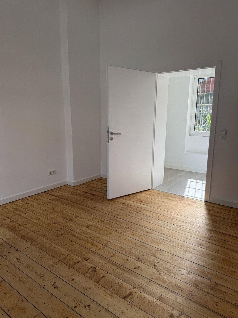 Pronájem bytu 3+1 80 m², Maternusstraße 39, Köln, Severní Porýní-Vestfálsko Pronájem bytu 3+1 80 m², Maternusstraße 39, Köln, Severní Porýní-Vestfálsko