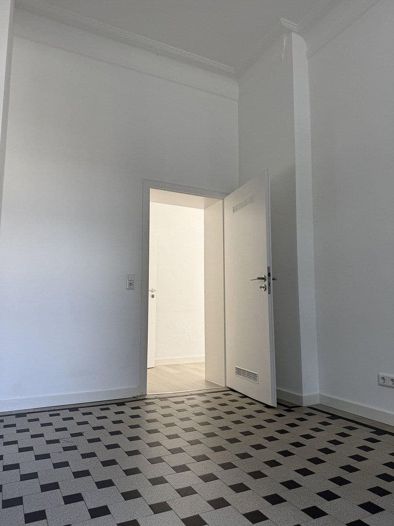 Pronájem bytu 3+1 80 m², Maternusstraße 39, Köln, Severní Porýní-Vestfálsko Pronájem bytu 3+1 80 m², Maternusstraße 39, Köln, Severní Porýní-Vestfálsko