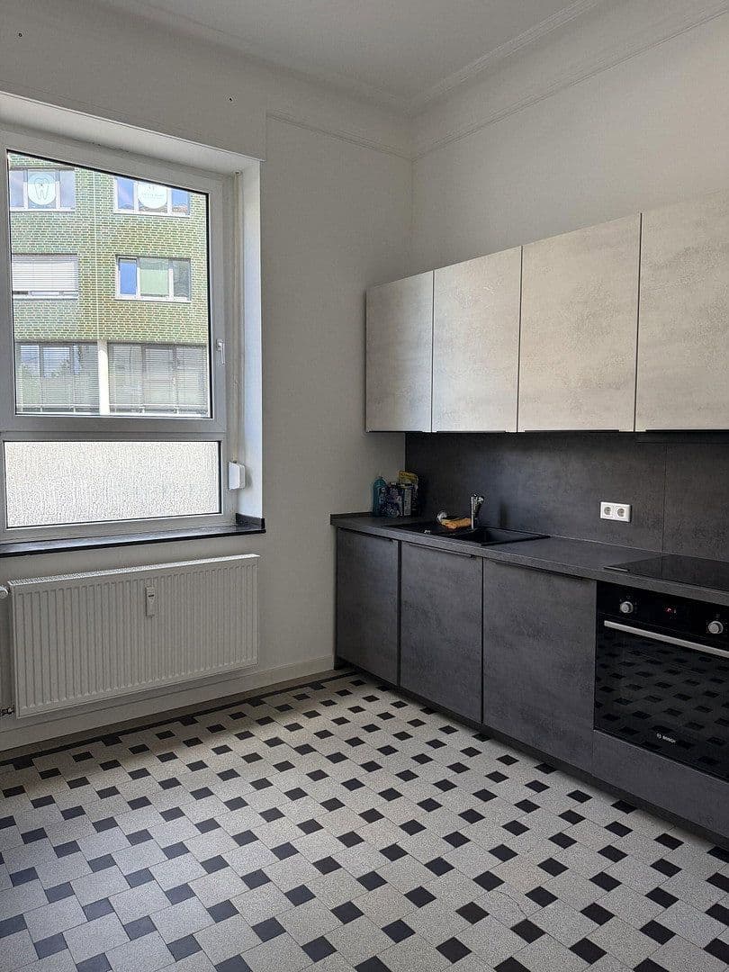 Pronájem bytu 3+1 80 m², Maternusstraße 39, Köln, Severní Porýní-Vestfálsko Pronájem bytu 3+1 80 m², Maternusstraße 39, Köln, Severní Porýní-Vestfálsko