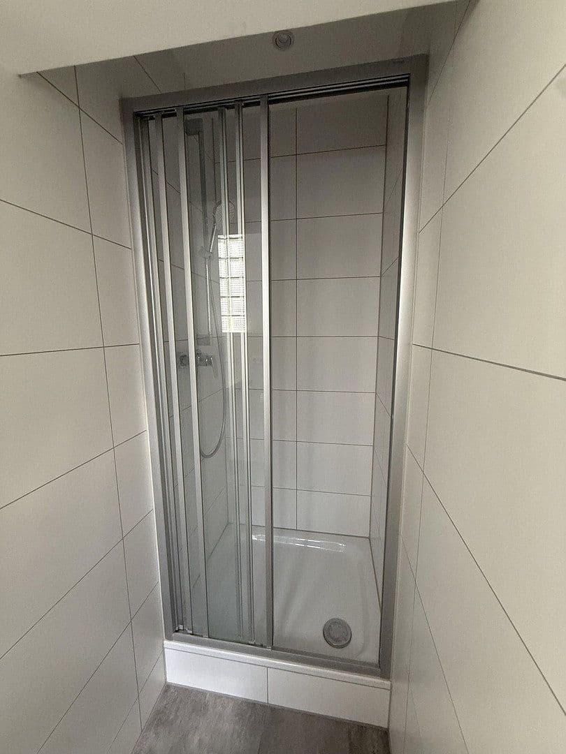 Pronájem bytu 3+1 80 m², Maternusstraße 39, Köln, Severní Porýní-Vestfálsko Pronájem bytu 3+1 80 m², Maternusstraße 39, Köln, Severní Porýní-Vestfálsko