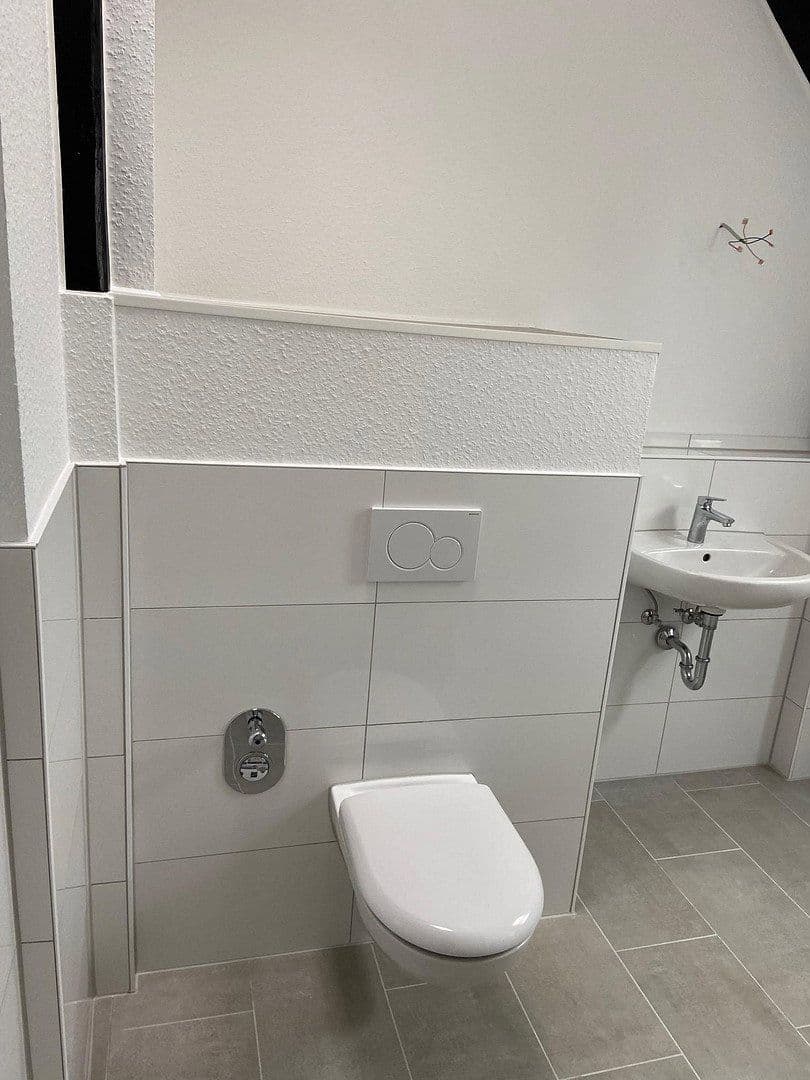 Pronájem bytu 3+1 55 m², Warendorpstr. 5, Lübeck, Šlesvicko-Holštýnsko Pronájem bytu 3+1 55 m², Warendorpstr. 5, Lübeck, Šlesvicko-Holštýnsko