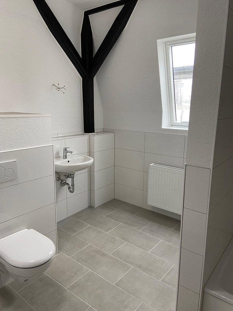 Pronájem bytu 3+1 55 m², Warendorpstr. 5, Lübeck, Šlesvicko-Holštýnsko Pronájem bytu 3+1 55 m², Warendorpstr. 5, Lübeck, Šlesvicko-Holštýnsko
