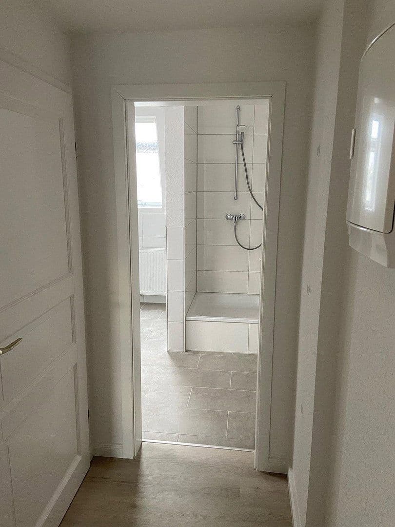 Pronájem bytu 3+1 55 m², Warendorpstr. 5, Lübeck, Šlesvicko-Holštýnsko Pronájem bytu 3+1 55 m², Warendorpstr. 5, Lübeck, Šlesvicko-Holštýnsko