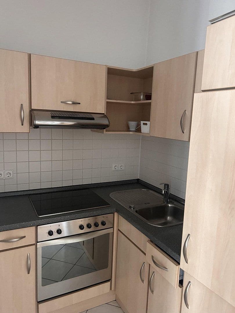 Pronájem bytu 2+1 40 m², Marienstr. 14, Berlin, Berlín Pronájem bytu 2+1 40 m², Marienstr. 14, Berlin, Berlín