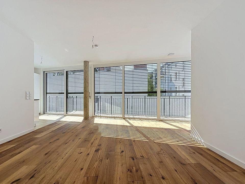 Pronájem bytu 2+1 62 m², Pestalozzistraße, Pestalozzistraße, Berlín Pronájem bytu 2+1 62 m², Pestalozzistraße, Pestalozzistraße, Berlín