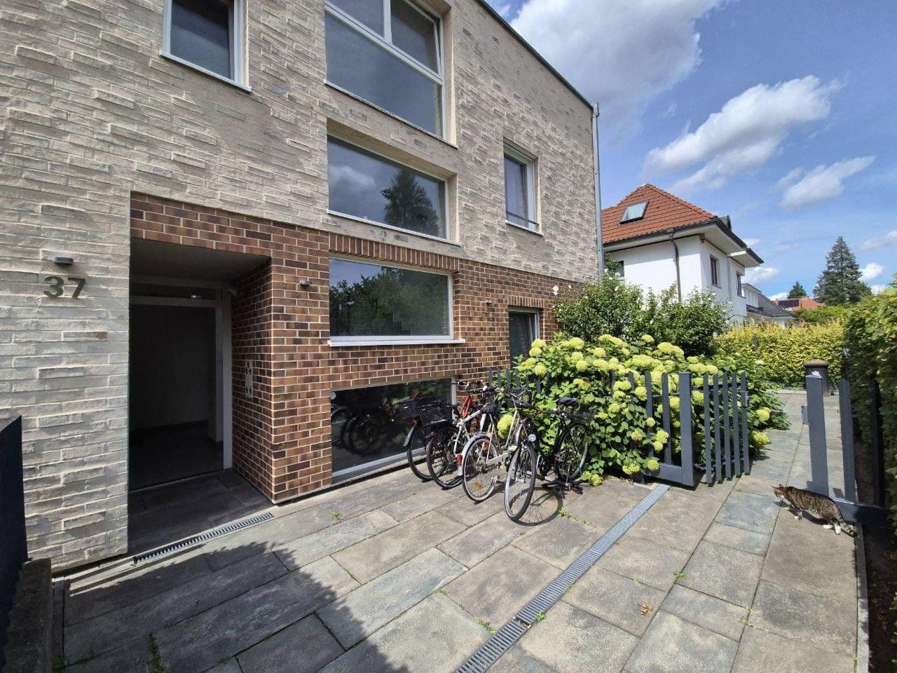 Pronájem bytu 3+1 66 m², Hüningerstraße 37, Berlin, Berlín Pronájem bytu 3+1 66 m², Hüningerstraße 37, Berlin, Berlín