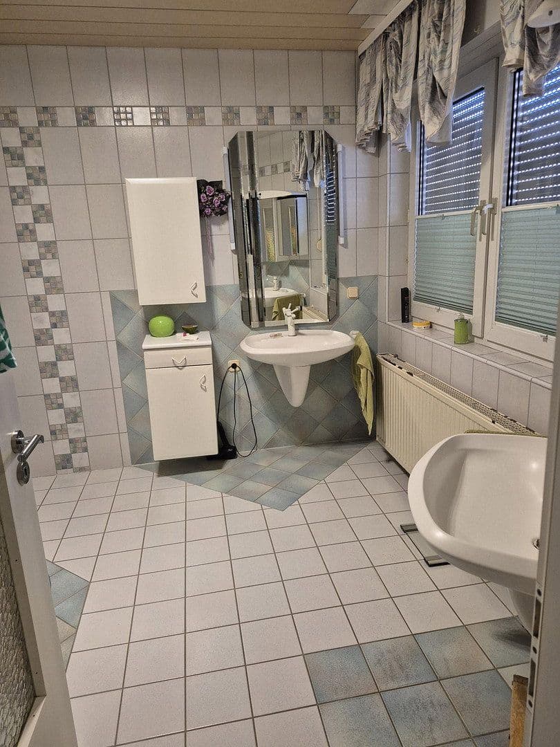 Prodej domu 145 m², pozemek 560 m², Rheinberg, Severní Porýní-Vestfálsko Prodej domu 145 m², pozemek 560 m², Rheinberg, Severní Porýní-Vestfálsko