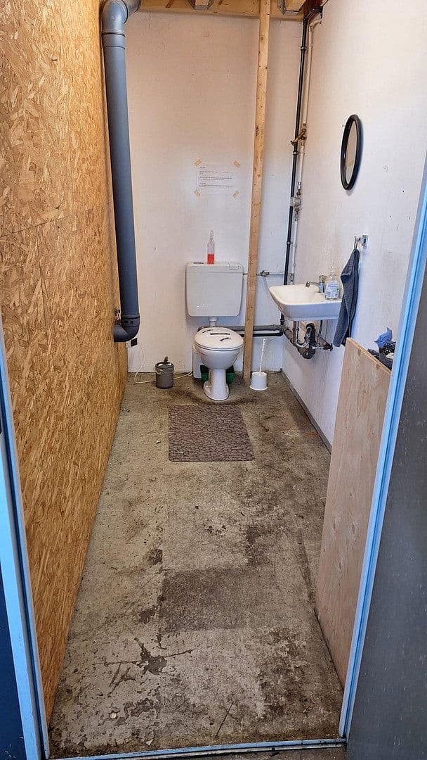 Pronájem nebytového prostoru 282 m², Landau, Porýní-Falc Pronájem nebytového prostoru 282 m², Landau, Porýní-Falc