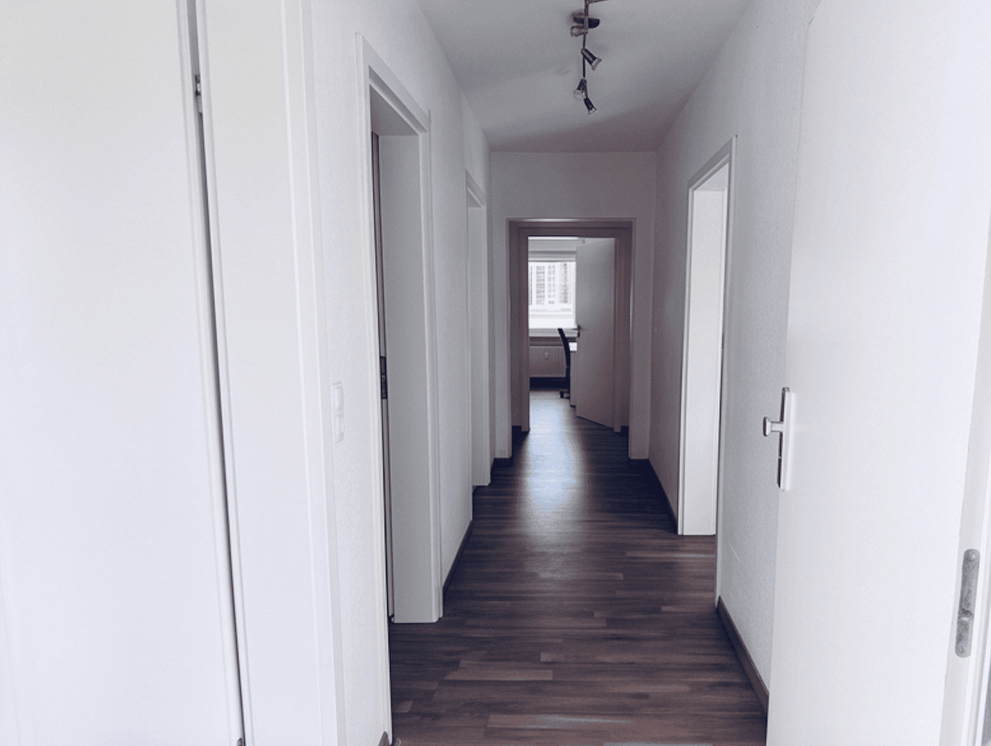 Prodej bytu 3+1 80 m², K3 2, Mannheim, Bádensko-Württembersko Prodej bytu 3+1 80 m², K3 2, Mannheim, Bádensko-Württembersko