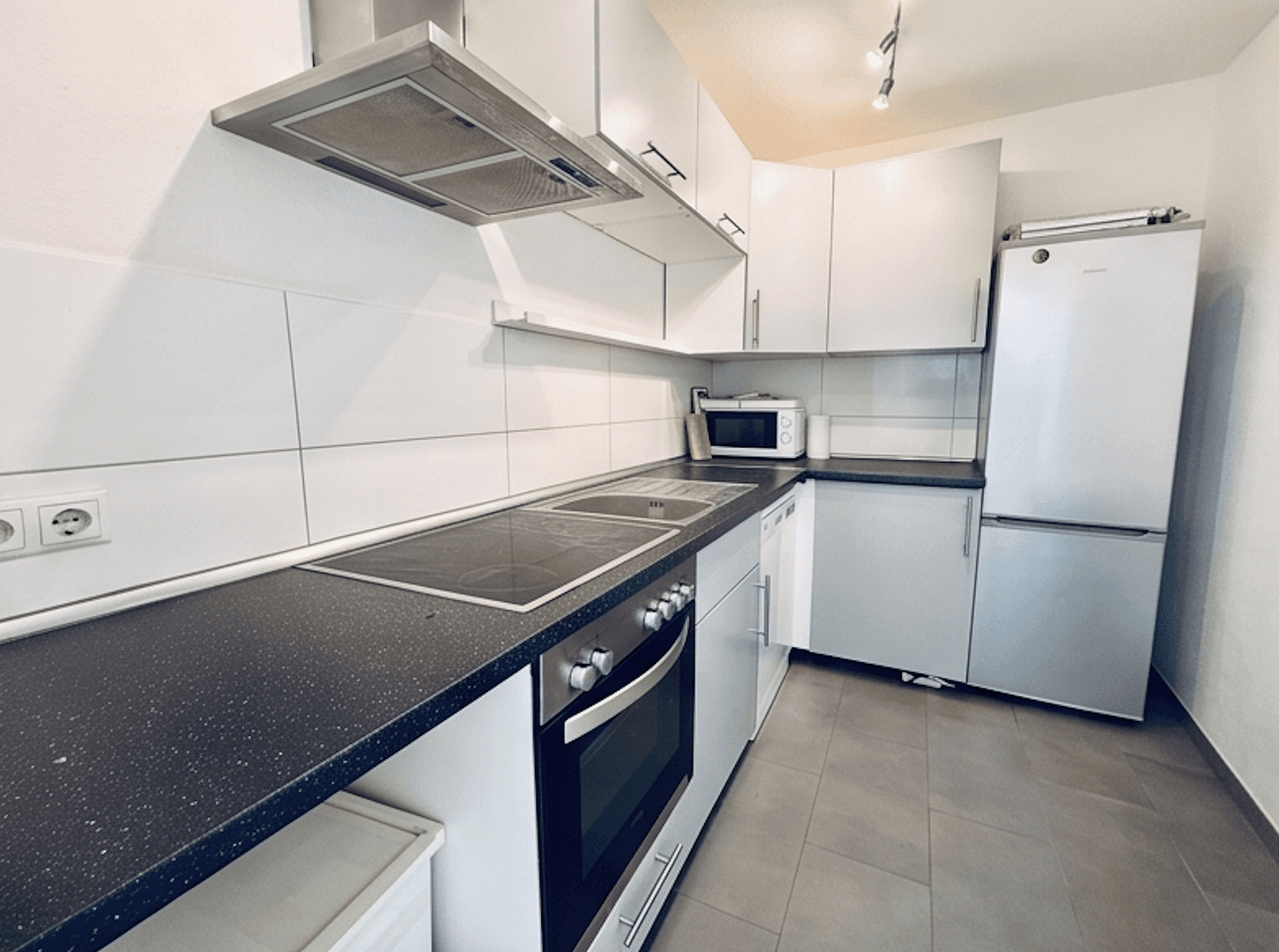 Prodej bytu 3+1 80 m², K3 2, Mannheim, Bádensko-Württembersko Prodej bytu 3+1 80 m², K3 2, Mannheim, Bádensko-Württembersko
