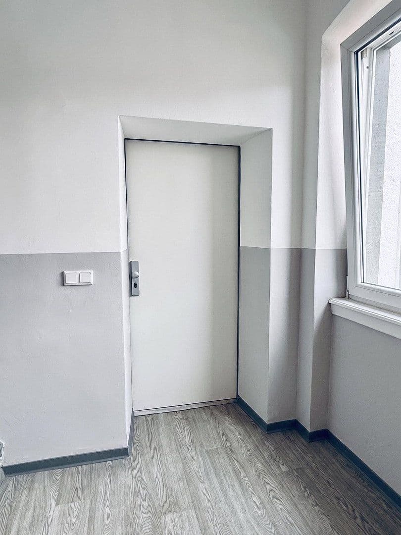 Prodej bytu 3+1 80 m², K3 2, Mannheim, Bádensko-Württembersko Prodej bytu 3+1 80 m², K3 2, Mannheim, Bádensko-Württembersko