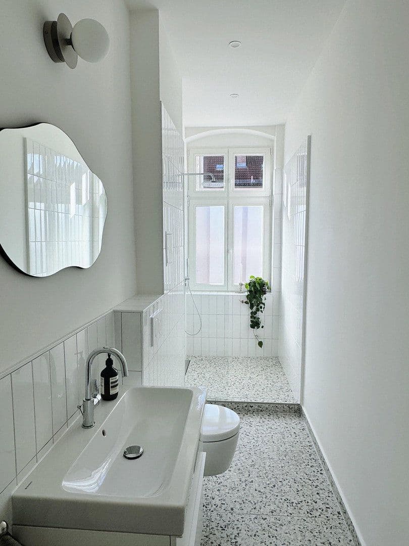 Prodej bytu 2+1 65 m², Berlin, Berlín Prodej bytu 2+1 65 m², Berlin, Berlín