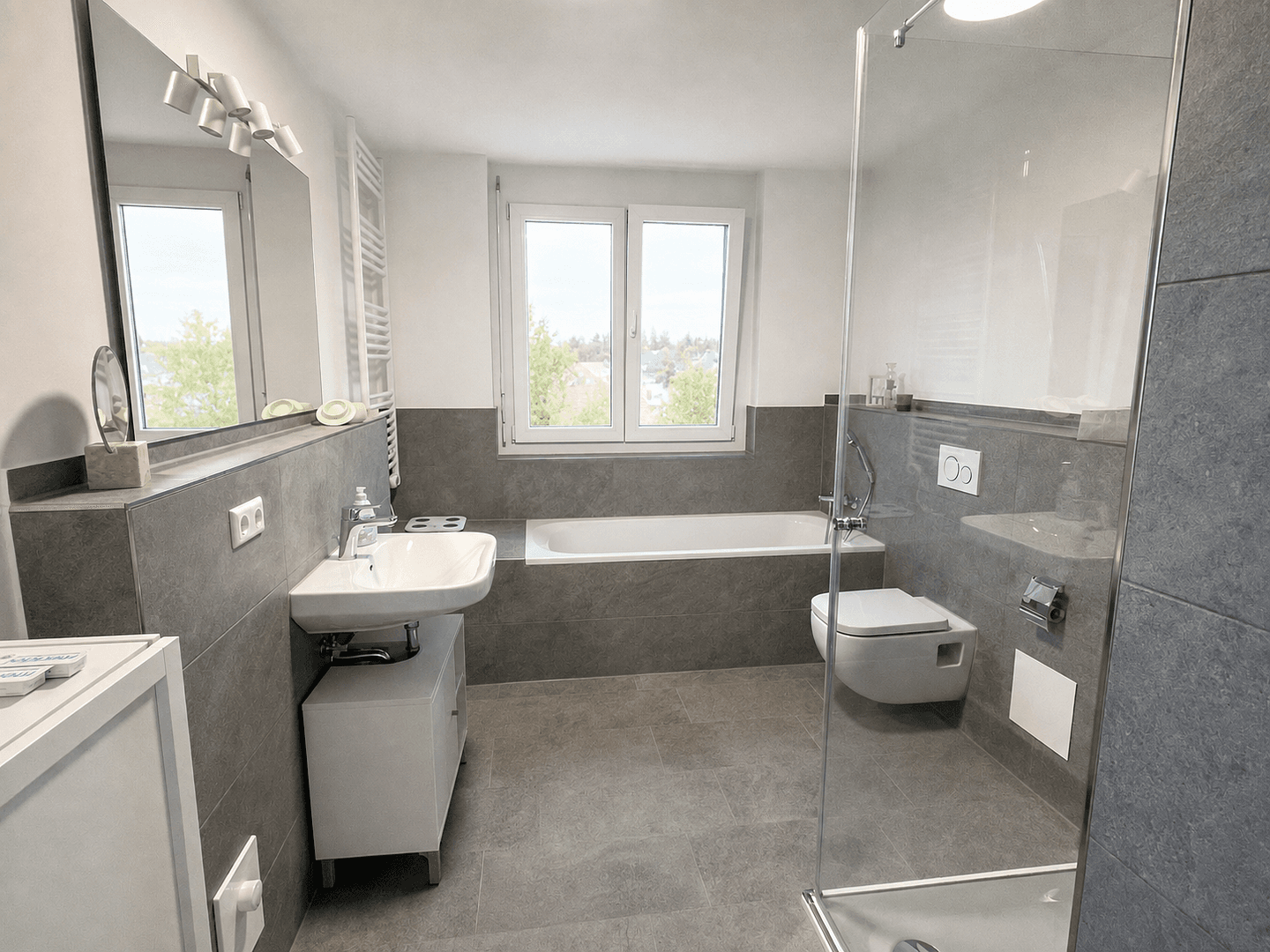 Pronájem bytu 4+1 127 m², Gernsbach, Bádensko-Württembersko Pronájem bytu 4+1 127 m², Gernsbach, Bádensko-Württembersko