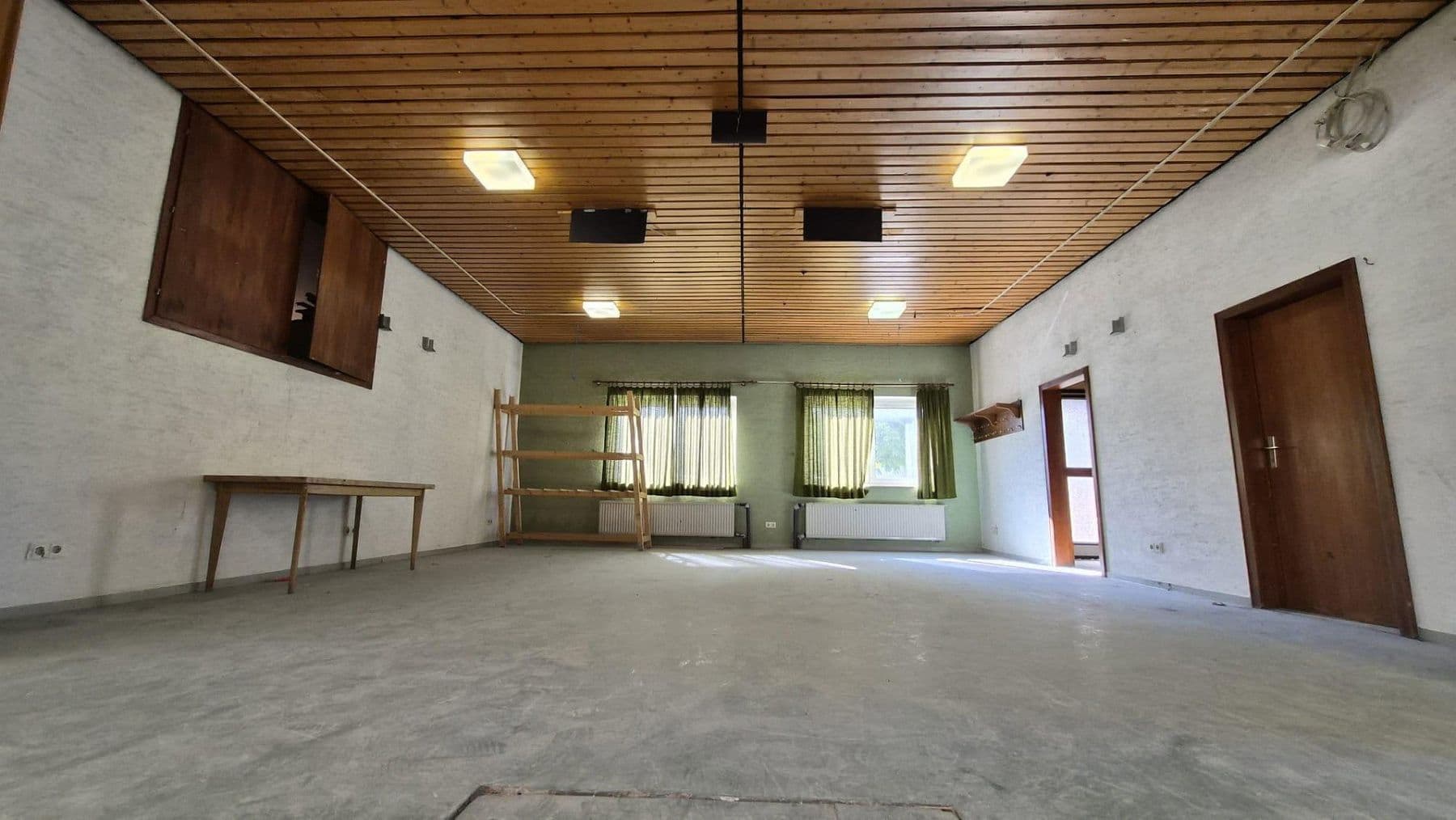 Pronájem nebytového prostoru 600 m², Bahnhofstr. 16, Hofbieber, Hessen Pronájem nebytového prostoru 600 m², Bahnhofstr. 16, Hofbieber, Hessen