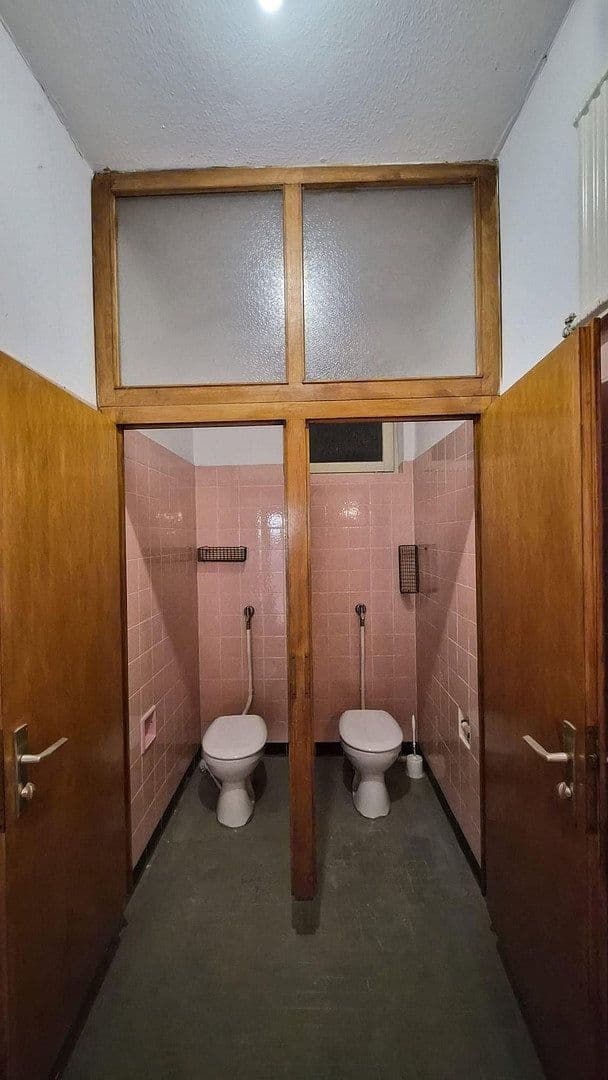 Pronájem nebytového prostoru 600 m², Bahnhofstr. 16, Hofbieber, Hessen Pronájem nebytového prostoru 600 m², Bahnhofstr. 16, Hofbieber, Hessen