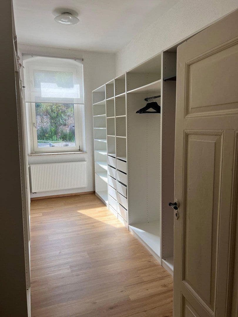 Pronájem bytu 4+1 123 m², Hof, Bavorsko Pronájem bytu 4+1 123 m², Hof, Bavorsko