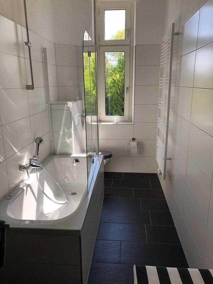 Pronájem bytu 4+1 123 m², Hof, Bavorsko Pronájem bytu 4+1 123 m², Hof, Bavorsko