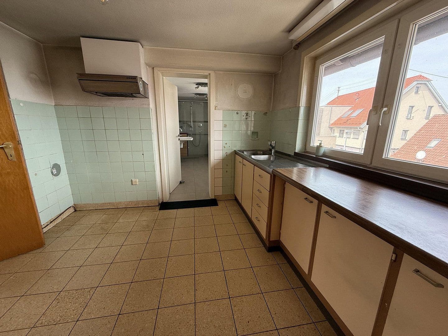 Prodej domu 161 m², pozemek 289 m², Hirschweg 3, Straubenhardt, Bádensko-Württembersko Prodej domu 161 m², pozemek 289 m², Hirschweg 3, Straubenhardt, Bádensko-Württembersko