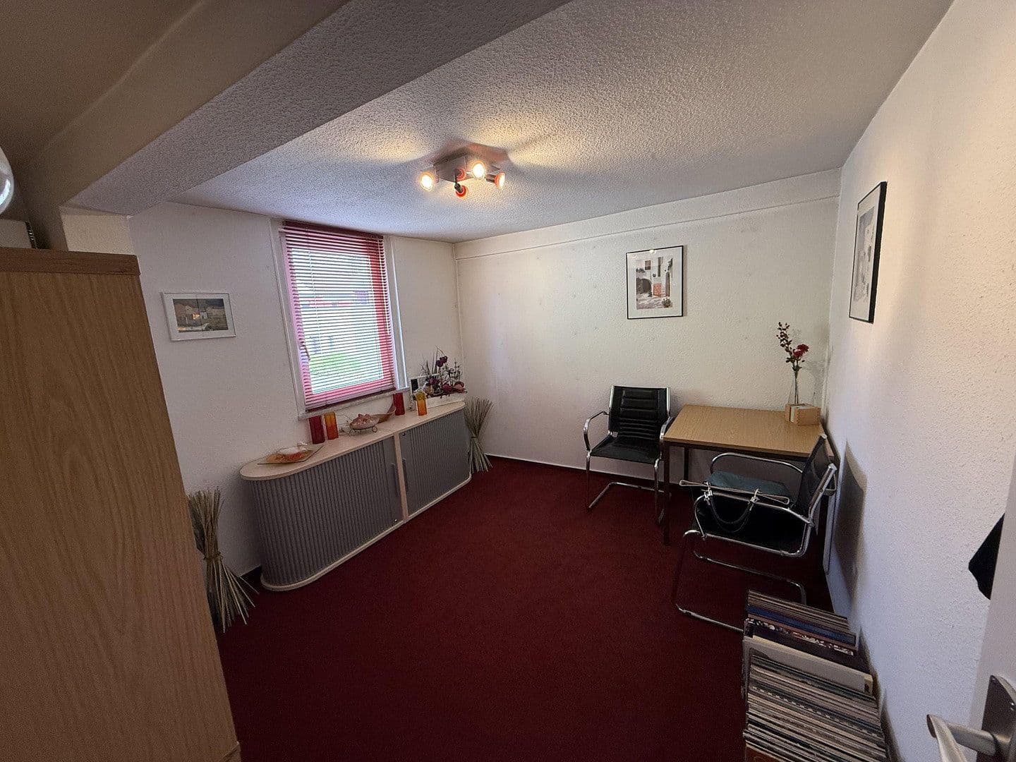Prodej domu 161 m², pozemek 289 m², Hirschweg 3, Straubenhardt, Bádensko-Württembersko Prodej domu 161 m², pozemek 289 m², Hirschweg 3, Straubenhardt, Bádensko-Württembersko