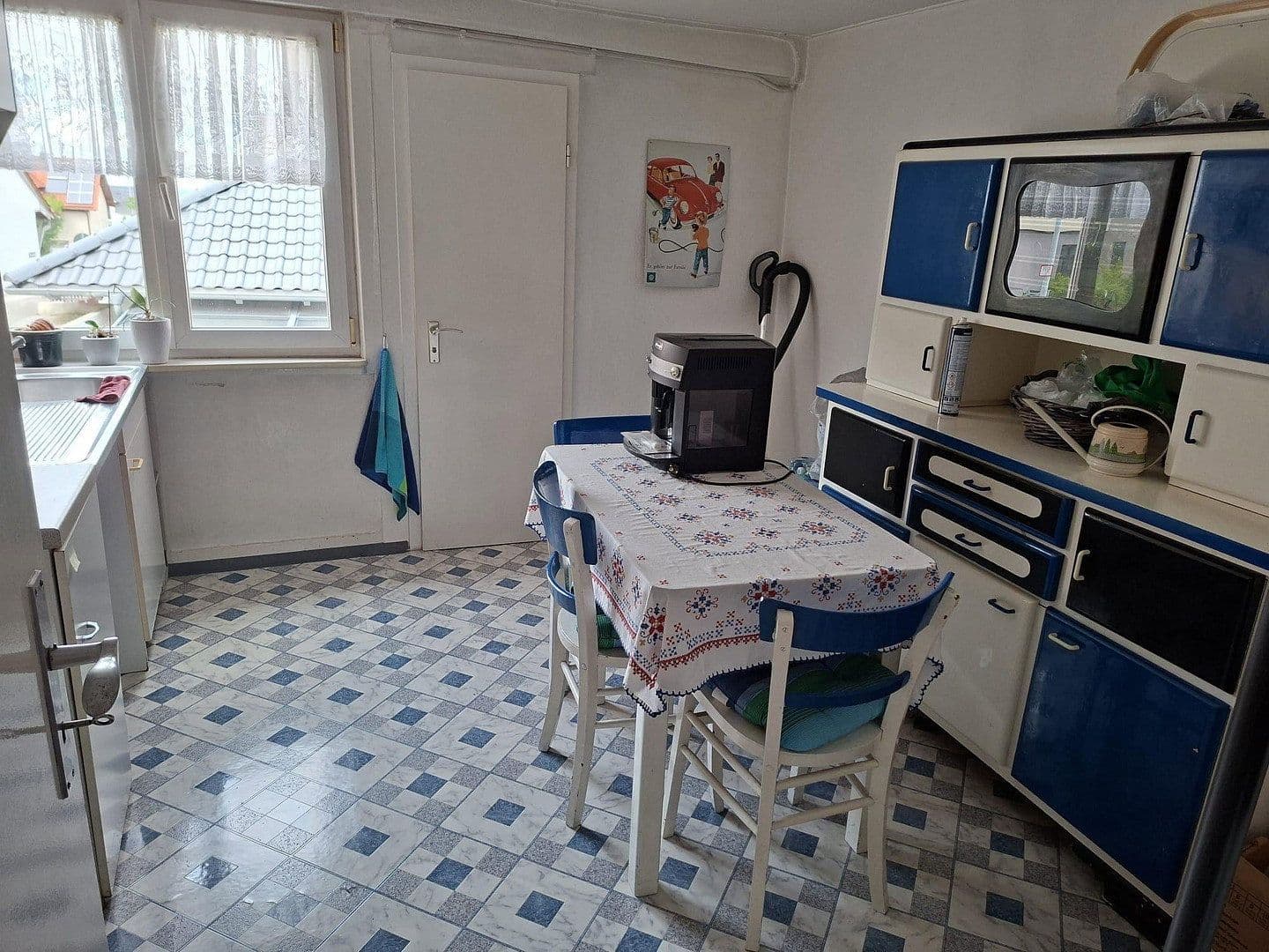 Prodej domu 161 m², pozemek 289 m², Hirschweg 3, Straubenhardt, Bádensko-Württembersko Prodej domu 161 m², pozemek 289 m², Hirschweg 3, Straubenhardt, Bádensko-Württembersko