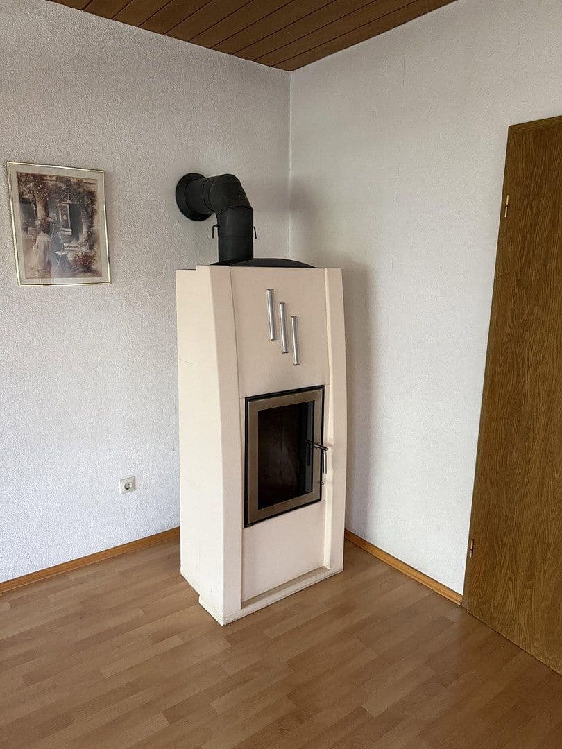 Prodej domu 252 m², pozemek 697 m², Bretten, Bádensko-Württembersko Prodej domu 252 m², pozemek 697 m², Bretten, Bádensko-Württembersko