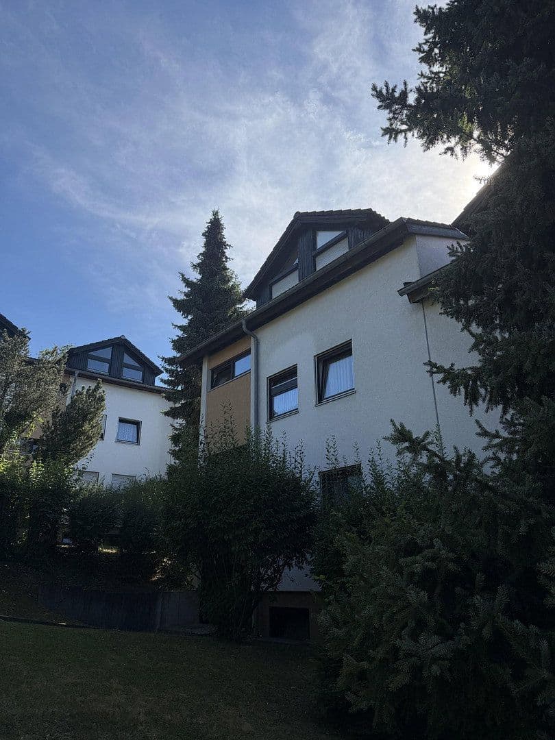 Prodej bytu 2+1 55 m², Elisabethstr 33, Pforzheim Sonnenberg, Bádensko-Württembersko Prodej bytu 2+1 55 m², Elisabethstr 33, Pforzheim Sonnenberg, Bádensko-Württembersko