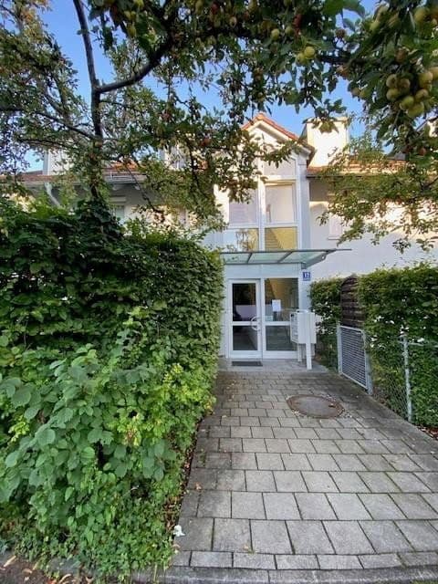 Prodej bytu 1+1 37 m², Karl-von-Roth-Str. 15, München, Bavorsko Prodej bytu 1+1 37 m², Karl-von-Roth-Str. 15, München, Bavorsko