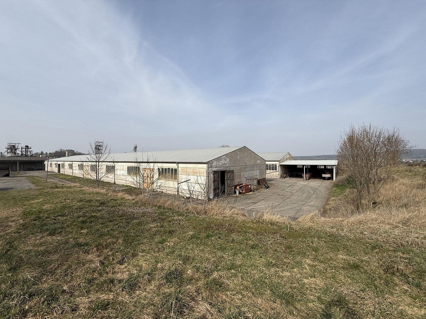 Prodej nebytového prostoru 28.000 m², Schleizer Straße 21 a, Neustadt an der Orla, Durynsko Prodej nebytového prostoru 28.000 m², Schleizer Straße 21 a, Neustadt an der Orla, Durynsko
