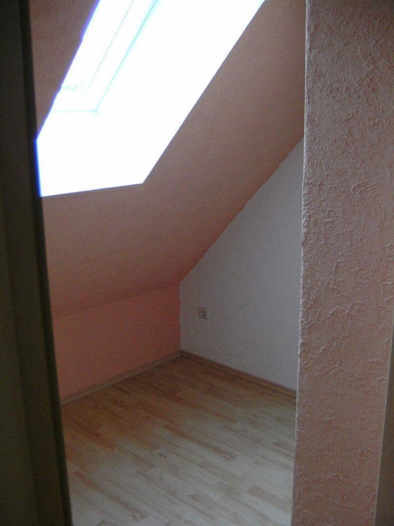 Pronájem bytu 2+1 55 m², Herxheim bei Landau/Pfalz, Porýní-Falc Pronájem bytu 2+1 55 m², Herxheim bei Landau/Pfalz, Porýní-Falc