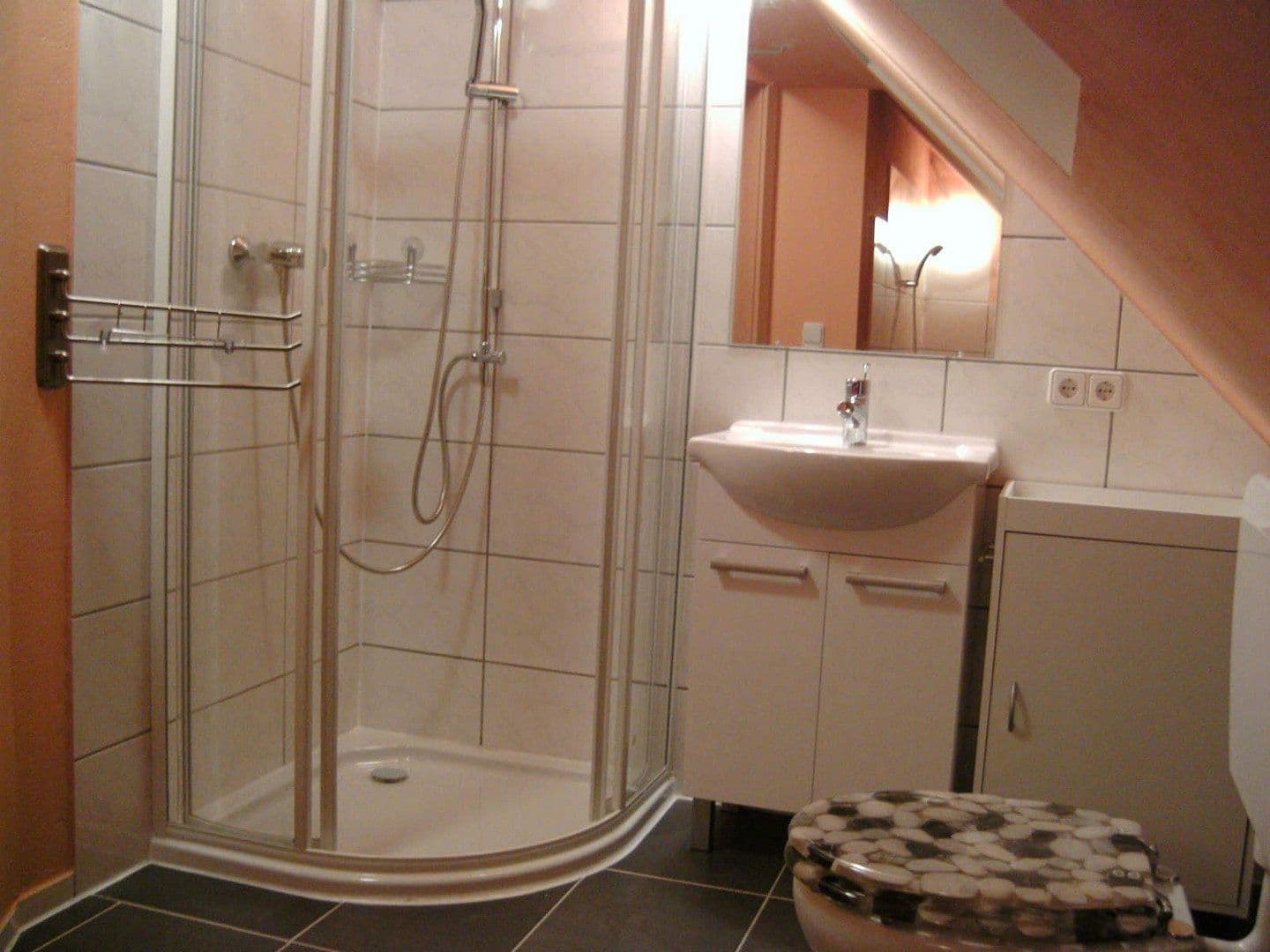 Pronájem bytu 2+1 55 m², Herxheim bei Landau/Pfalz, Porýní-Falc Pronájem bytu 2+1 55 m², Herxheim bei Landau/Pfalz, Porýní-Falc