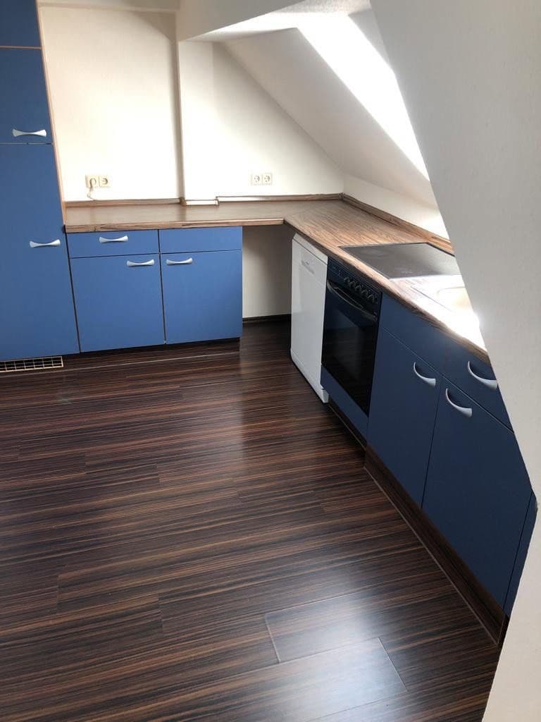 Pronájem bytu 3+1 50 m², Kronhofstraße 43, Fulda, Hessen Pronájem bytu 3+1 50 m², Kronhofstraße 43, Fulda, Hessen