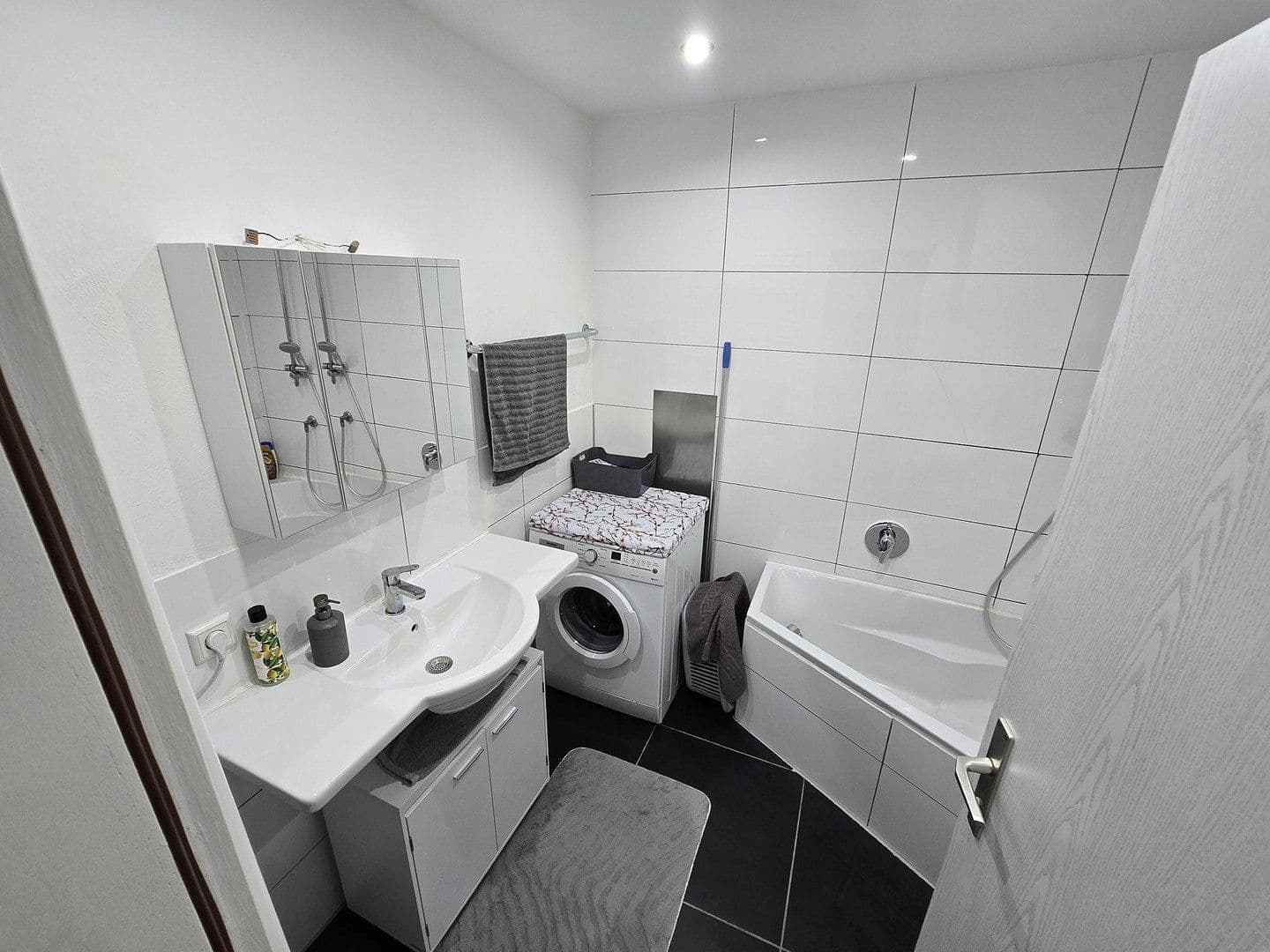 Prodej bytu 3+kk 80 m², Pfeifergäßle 10/12, Schwäbisch Gmünd, Bádensko-Württembersko Prodej bytu 3+kk 80 m², Pfeifergäßle 10/12, Schwäbisch Gmünd, Bádensko-Württembersko