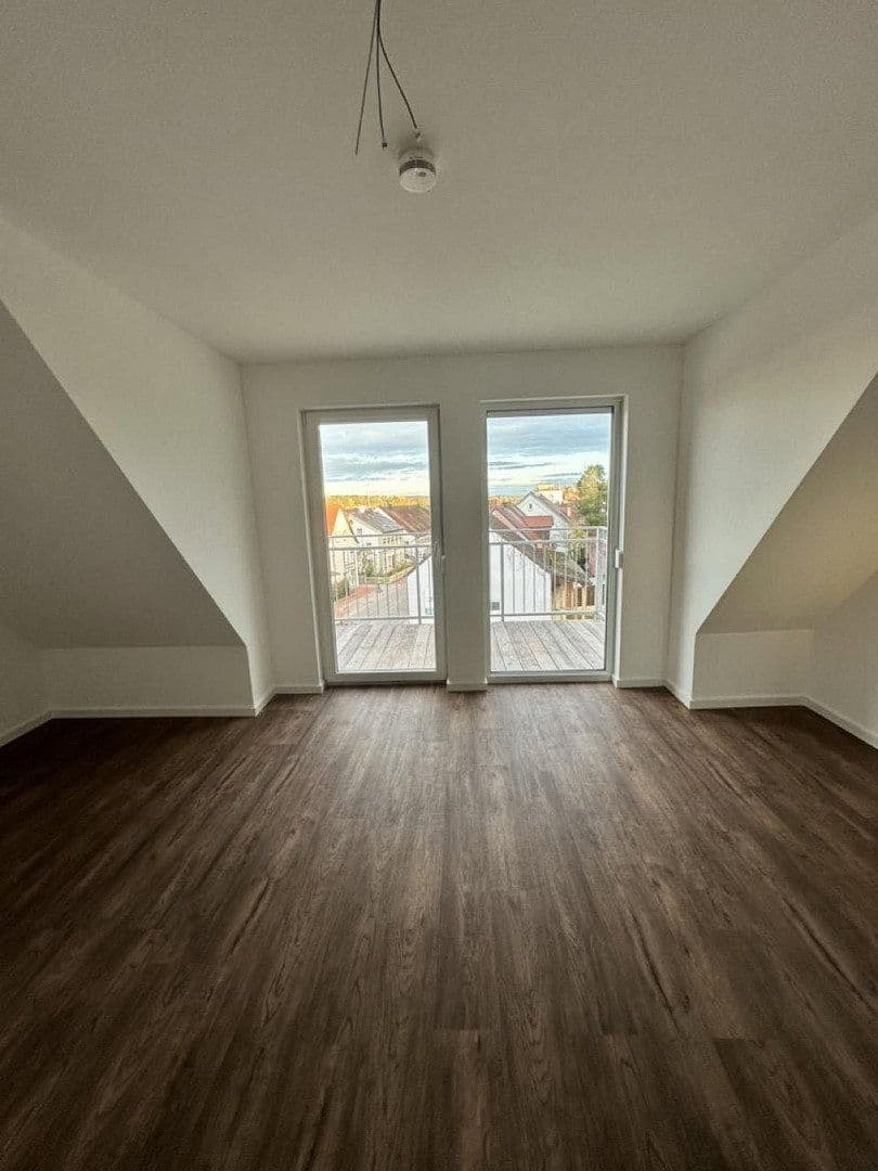 Pronájem bytu 2+1 60 m², Max-von-Müller-Str. 8, Rottenburg a. d. Laaber, Bavorsko Pronájem bytu 2+1 60 m², Max-von-Müller-Str. 8, Rottenburg a. d. Laaber, Bavorsko