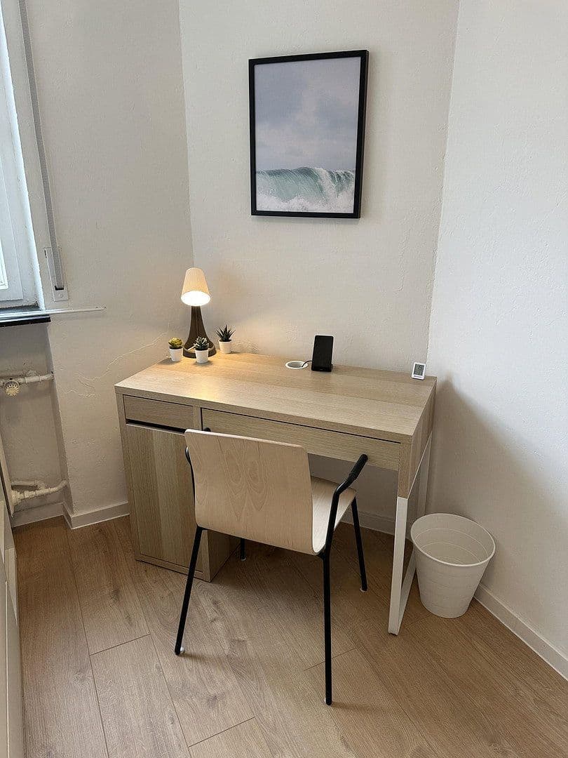 Pronájem bytu 1+1 12 m², Peter-Henlein-Straße 78, Nürnberg, Bavorsko Pronájem bytu 1+1 12 m², Peter-Henlein-Straße 78, Nürnberg, Bavorsko