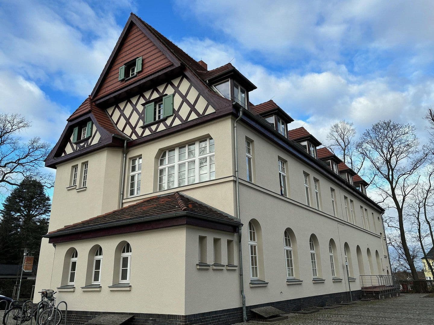 Pronájem bytu 3+1 115 m², Wilhelmstraße 4, Dallgow-Döberitz, Braniborsko Pronájem bytu 3+1 115 m², Wilhelmstraße 4, Dallgow-Döberitz, Braniborsko